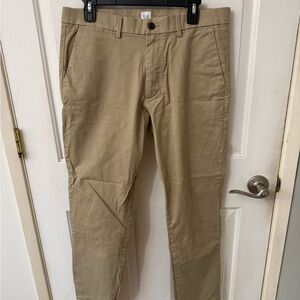 GAP Men's Khaki Chinos
